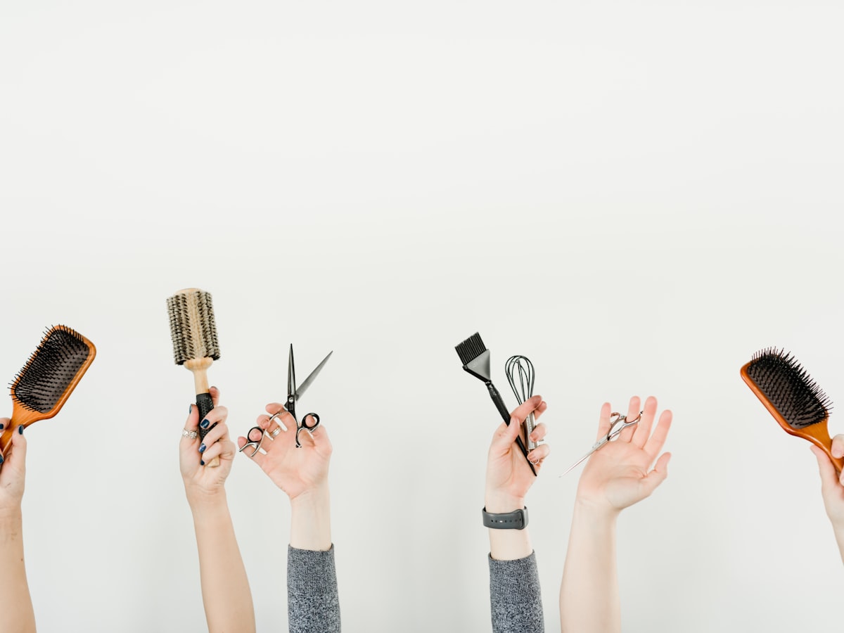 Hairdressing tools